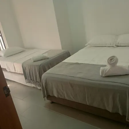 Cartagena-bocagrande Luminoso, Comodo, Moderno, Ubicado En Uno De Mejores Sitios De Cartagena, A Cuadra De La Playa , Rodeado De Diversos Restaurantes, Ideal Parejas, Familias, Amigos, Planes De Trabajo Apartment *